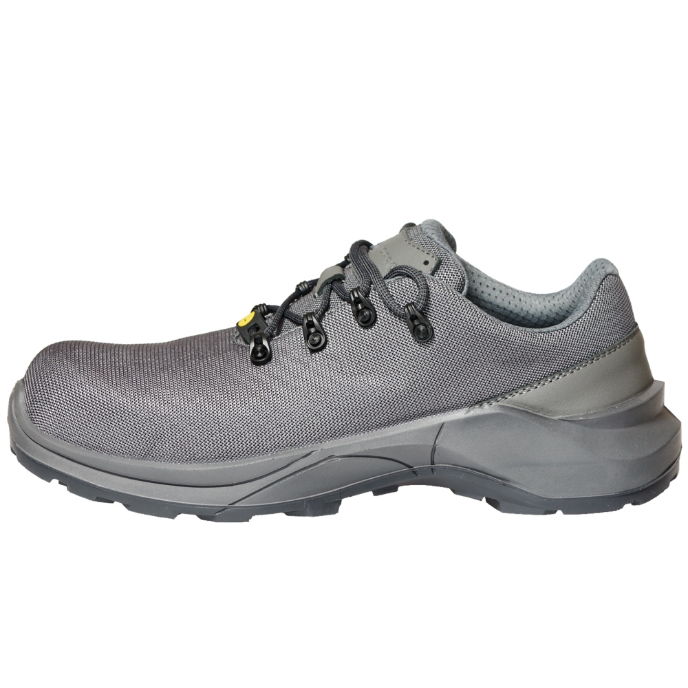 pics/ABEBA/Trax Light/abeba-5016863-trax-light-low-safety-shoes-metal-free-grey-s1p-src-01.jpg